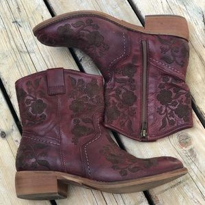 Taos Privilege Western Boots Red Leather!
